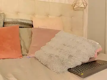 Stripchat Free Live Porn of CHRISTY_BAKER