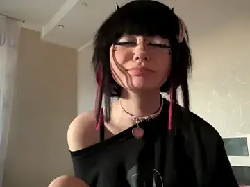 Stripchat Best Webcam of HolyCute