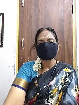 Stripchat Sex Chat of Tamil_white_beauty