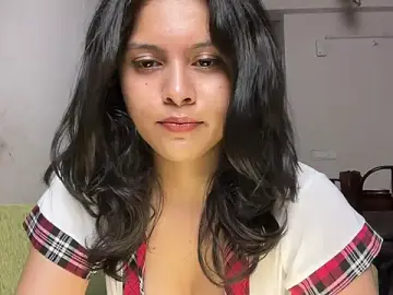 Stripchat Free Porn Cam of Naira_fit