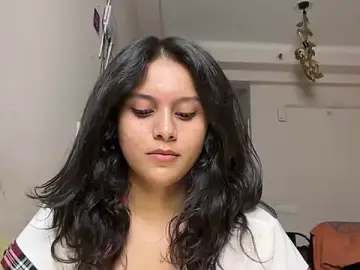 Stripchat Watch Live Sex Cams of Naira_fit