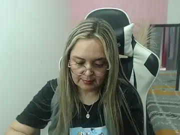 Stripchat Adult Webcam of samy_vsn