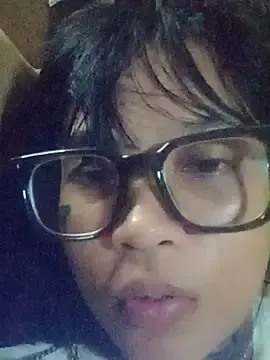 Stripchat Free Porn Cam of CCashman-MamaO