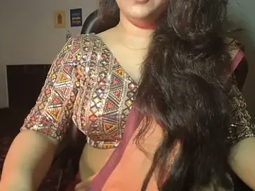 Stripchat Free Live Porn of queen_angel67
