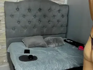 Stripchat Free Live Porn of melanie_rouge