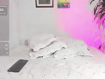 Stripchat Live Sex of britannycollyns_