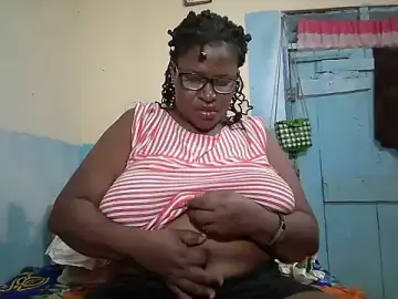 Stripchat Live Sex Cam of sexy_bigboobss