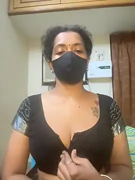 Stripchat Watch Live Sex Cams of TeddyLover5