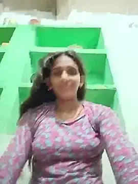 Stripchat Free Porn Cam of Baby__Shreya