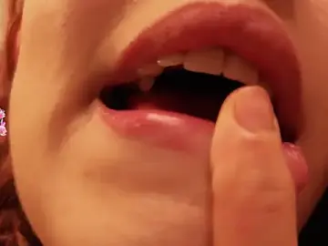 Stripchat Watch Live Sex Cams of SinaHogsette