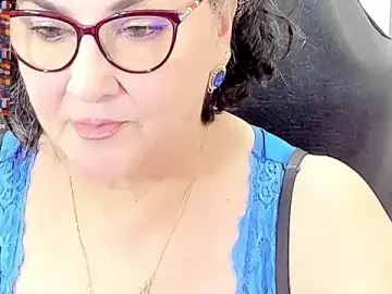 Stripchat Free Live Porn of cataleya_mom