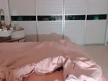Stripchat Watch Live Sex Cams of Miu1_girl
