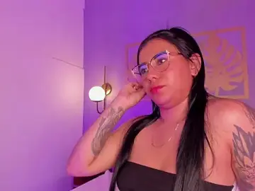 Stripchat Sex Cam of majo_rosse_