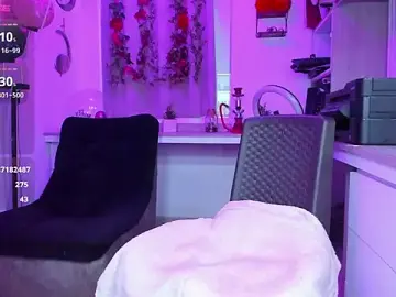 Stripchat Live Sex Cam of _cristal_ayala