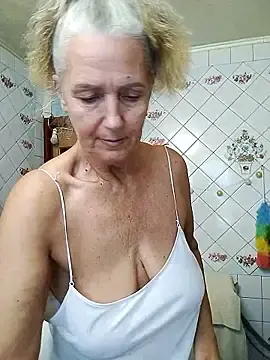 Stripchat Live Sex Cam of yalukerya