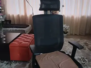 Stripchat Best live sex cam show of LybovNTV