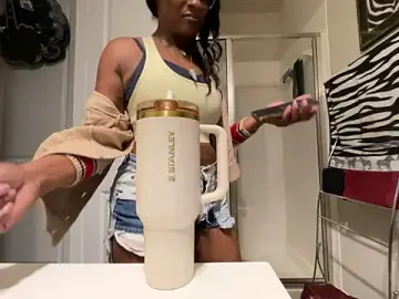 Stripchat Sex Cam of wynterheat