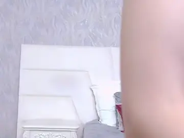 Stripchat Live Sex Cam of LoreneMoonlight