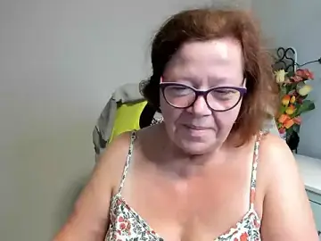 Stripchat Live Sex Cam of Adelewildx