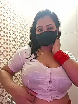 Stripchat Nude Webcam of Bristy-