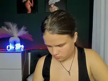 Stripchat Live Sex of AdeleCruz