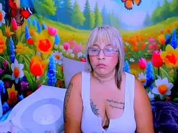 Stripchat Best Webcam of indianroxy