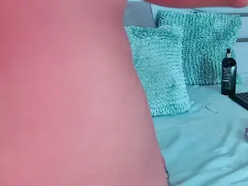 Stripchat Free Porn Cam of SabrinnaTaylor