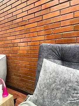 Stripchat Live Sex Cam of LilyRossi_