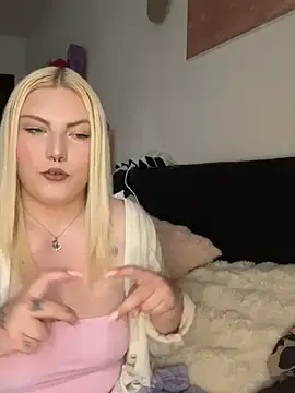 Stripchat Live Sex Cam of josi-420