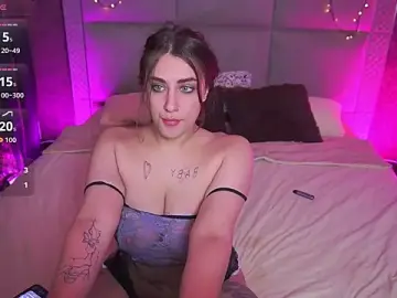 Stripchat Best live sex cam show of HeyKitten