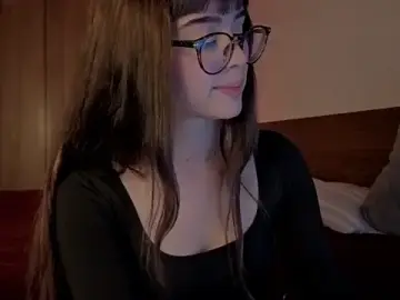 Stripchat Sex Cam of ARIA_MORA