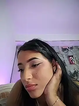 Stripchat Free Porn Cam of SaharQamar