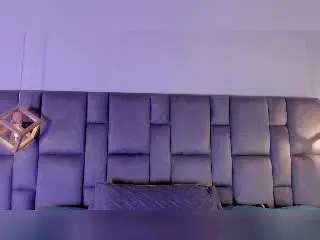 Xlovecam Free Live Porn of IsabellaArias