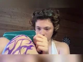 Xlovecam Watch Live Sex Cams of NadaKuhnemund
