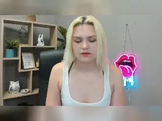 Xlovecam Watch Live Sex Cams of SweetLilyy