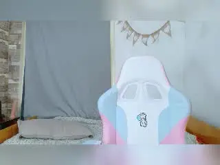 Xlovecam Nude Webcam of HannaCool