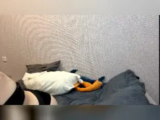 Xlovecam Watch Live Sex Cams of VirginiaAttaway