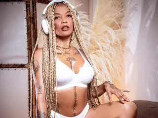 Xlovecam Live Sex Cam of KenyaCarper