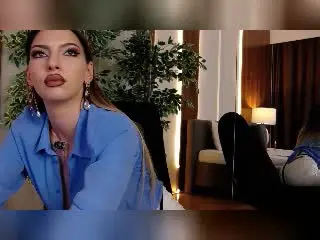 Xlovecam Live Sex of LucyGrace