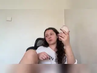 Xlovecam Live Sex Cam of AngelEmma69