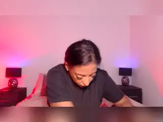 Xlovecam Sex Cam of SexyAngielly