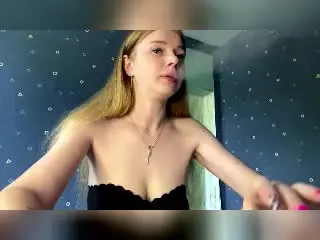 Xlovecam Live Sex Cam of MeeBoggio