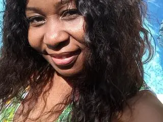 Xlovecam Watch Live Sex Cams of LucyLina69