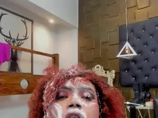 Xlovecam Live Sex Cam of AliceJelanni