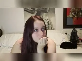 Xlovecam Sex Cam of AngelaMonticelli