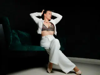 Xlovecam Live Porn of IsabelCarson