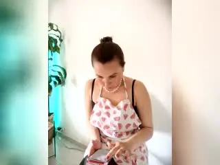 Xlovecam Sex Chat of AdelaShery