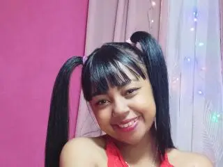 Xlovecam Adult Video Chat of MaliciaQueen