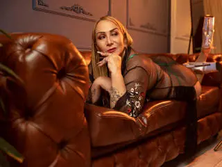 Xlovecam Watch Live Sex Cams of DianeOasis
