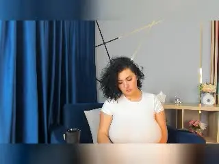 Xlovecam Nude Webcam of BoobZillaa